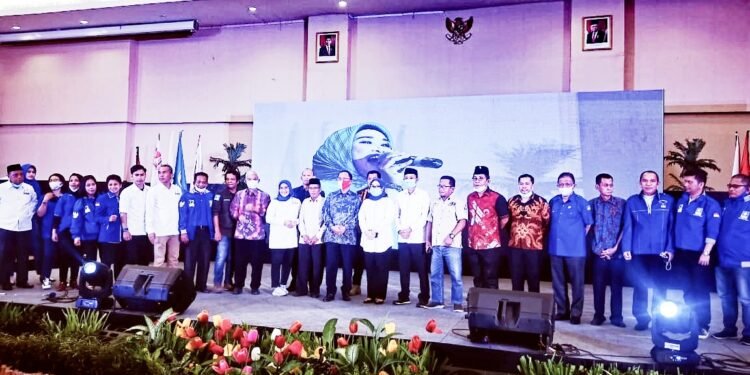 Paslon Bupati Mamuju Sutina Ado’ Deklarasi Di Hotel Maleo Mamuju