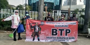 Dukung BTP dan Erick Thohir, AHOK Indonesia Bawa Sapu ke Gedung BUMN