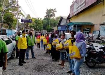 DPC SBSI 1992 Kota Tangerang Terima Bantuan Sembako Ikatan Isteri Partai Golkar Peduli