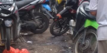 Warga Resah, Juru Parkir Tagih Uang Tanpa Memberikan Karcis di Tanah Karo