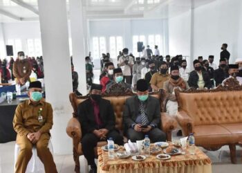 Bupati Buka Lomba Debat Bahasa Arab, Inggris dan Kaligrafi Tingkat Dayah Se-Kabupaten Bener Meriah