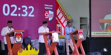 Debat Pilkada, Nanang-Pandu Nomor Satu Klaim Telah Naikkan Gaji Honorer Dan THL di Lamsel