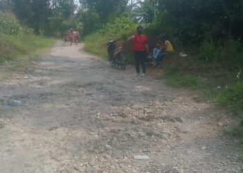 Jalan Rusak Parah, Warga Desa Negeraya Kutalimbaru Minta Bupati Deli Serdang Segera Memperbaikinya
