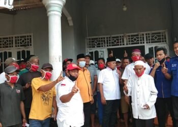 Warga Ketapang Antusias Sambut Calon Bupati Nomor Urut 1 H Nanang Ermanto
