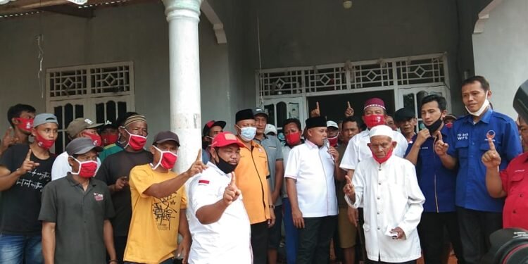 Warga Ketapang Antusias Sambut Calon Bupati Nomor Urut 1 H Nanang Ermanto