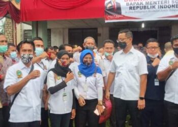 Menteri Sosial Monitor Penyaluran Bansos di Kabupaten Simalungun