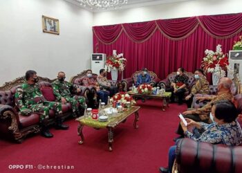 Forkopimda Jemput Menkumham Kunker di Sulut