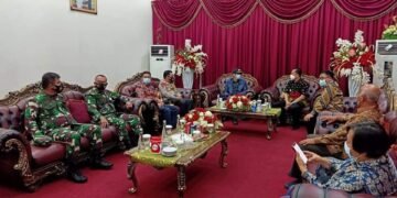 Forkopimda Jemput Menkumham Kunker di Sulut