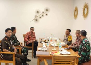 Kajati Sulut Ikuti Diskusi Interaktif Kebijakan Pemerintah Memajukan UMKM Perseroan dan Perorangan