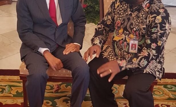 Memasuki Bulan Desember Dan Tahun Baru 2021, Ketua LMA Papua Ajak Masyarakat Adat Bangun Cinta Damai Dan Cinta Kasih