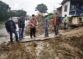 Bupati Karo Terkelin Brahmana Pantau Pemasangan Box Culvert Di Jalan Jamin Ginting