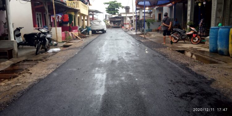 Jalan Desa di Aspal Hotmix, Warga Ucapkan Terima Kasih Kepada Bupati Nanang Ermanto