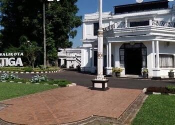 Kesbangpol Kota Salatiga Terbitkan Buku Profile Partai Politik