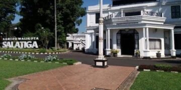 Kesbangpol Kota Salatiga Terbitkan Buku Profile Partai Politik
