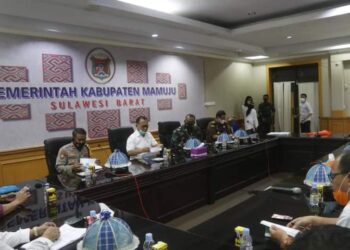 Forkopimda Mamuju Bahas Kesiapan Pelaksanaan Pembelajaran Tatap Muka Tahun 2021
