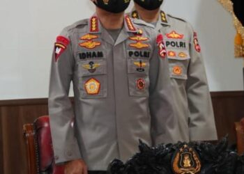 Kapolri Terbitkan Maklumat Kepatuhan Prokes Saat Libur Natal dan Tahun Baru