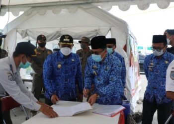 Putus Rantai Virus Corona, Bupati Lamsel Kembali Tinjau Pos Pantau Covid-19 di Dermaga Bakauheni