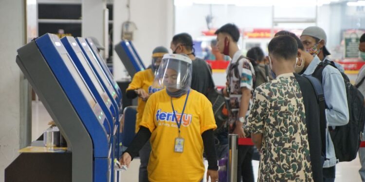 Penumpang dan Kendaraan Pribadi Belum Kembali dari Sumatera ke Jawa