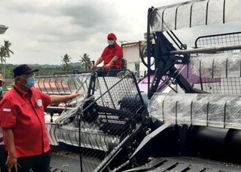Gapoktan Terima Bantuan Alsintan Dari Pemerintah Pusat, Nanang Harap Ketahanan Pangan Di Lampung Selatan Semakin Kuat