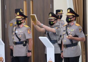 Kapolri Lantik Irjen Pol Dr Rudy Heriyanto Jabat Kapolda Banten