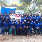 Tampak anggota PKK desa Wonorejo foto bersama dengan Camat Pematang Bandar Juraini Purba SE MSi