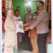 Kapolsek Perdagangan Serahkan Bantuan Kepada Nenek Tua Pemilik Warung Hangus Terbakar