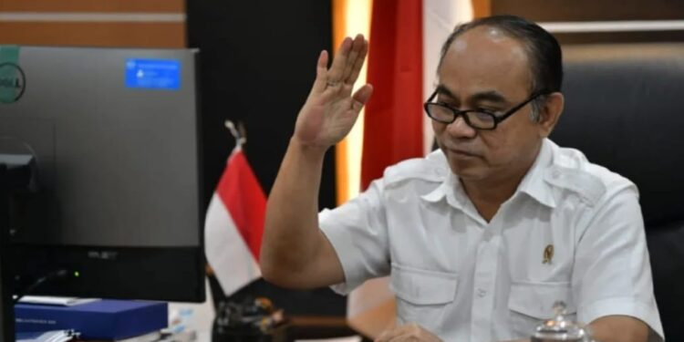 Wamen Budi Arie Minta Mahasiswa Bantu Pengembangan BUMDes