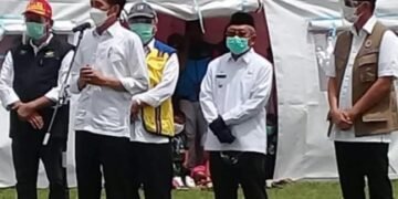 Presiden Jokowi Berjanji Akan Berikan Sumbangan Kepada Korban Gempa Mamuju dan Majene