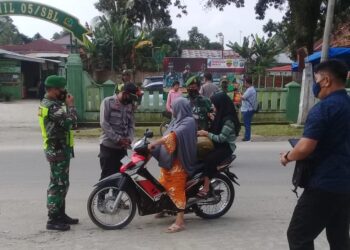 Polsek Serbelawan Bersama Muspika Gelar Razia Masker