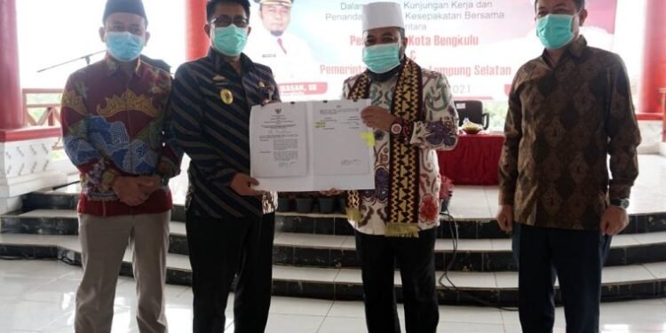 Teken MoU, Pemkot Bengkulu Jalin Kerja Sama Dengan Pemkab Lampung Selatan