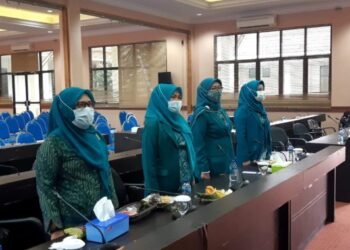 Ketua dan Wakil Ketua Tim Penggerak PKK Lamsel Dilantik, Jajaran Pengurus Ikuti Secara Virtual