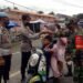 Dukung Program Prioritas Kapolri, Polsek Kalukku Bagikan 1.500 Masker Dan Puluhan Jenis Sembako