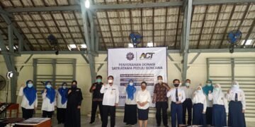 Melalui ACT DIY, Keluarga Besar SMPN 6 Kota Yogyakarta Berikan Bantuan Kemanusiaan