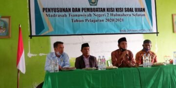 Buka Kegiatan Penyusunan Dan Pembuatan Kisi-Kisi Soal Ujian. Ini Pesan Kakan Kemenag Halsel