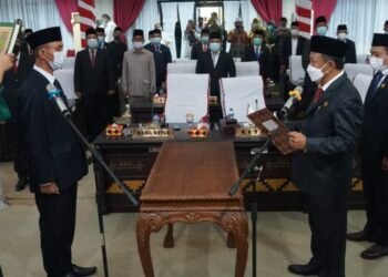 Ketua DPRD Lampung Selatan Lantik Untung Setia Budi Gantikan Darol Kutni