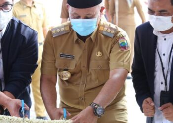 Hari Pertama Kerja, Nanang Resmikan Gedung Baru BRI Cabang Kalianda