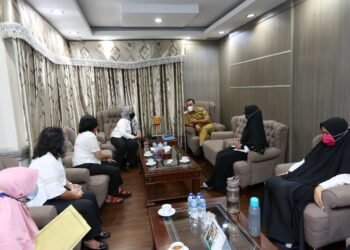 Wawalkot Medan Desak Dinas Pendidikan Berikan Data Valid Para Guru Honor di Medan