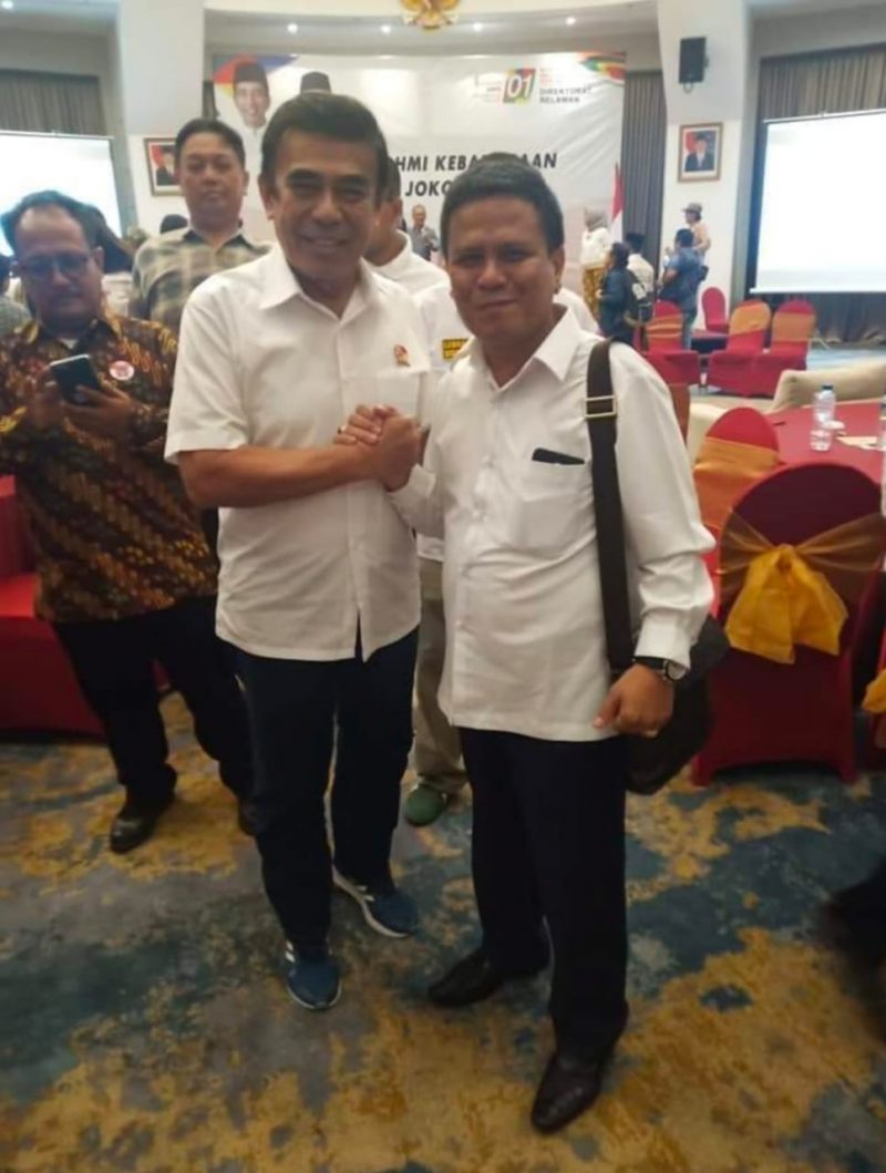 Sekjen DPP relawan Doakan Jokowi Menang 1 Kali Lagi Abednego Panjaitan bersama Ketua Umum DPP relawan Bravo 5 Fachrul Razi