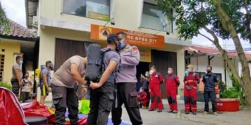 TRC BPBD DIY Gelar Simulasi Dengan Efek Ledakan