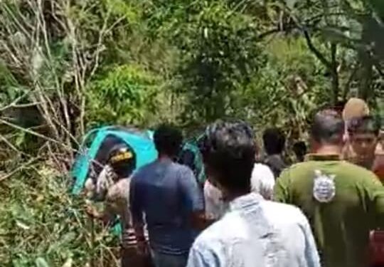 Minibus Rombongan Pelancong dari Langsa Jatuh ke Jurang di Pantan Terong, Dua Meninggal