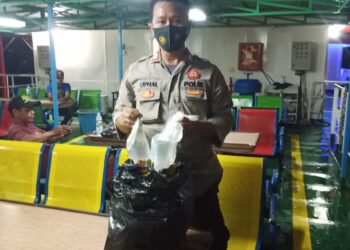 KP3 Pelabuhan Babang Amankan Miras Tak Bertuan dari KMP Lompa