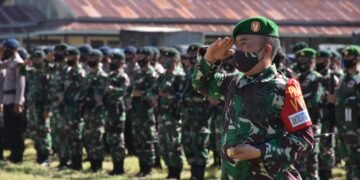 Danrem Pimpin Gelar Pasukan PAM VVIP Kunjungan RI di Halut