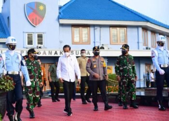 Bertolak ke Maluku Utara, Presiden Akan Resmikan Terminal Bandara Kuabang dan Tinjau Vaksinasi Massal