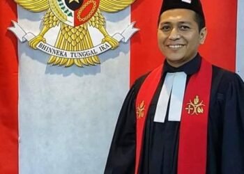 Bangga Menjadi Anak Tokoh Buruh Prof. Dr. Muchtar Pakpahan, S.H., M.A (1)