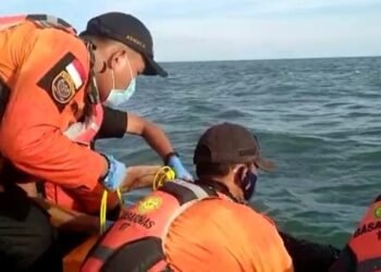 Tim SAR Gabungan Basarnas Mamuju Temukan Korban Tenggelam