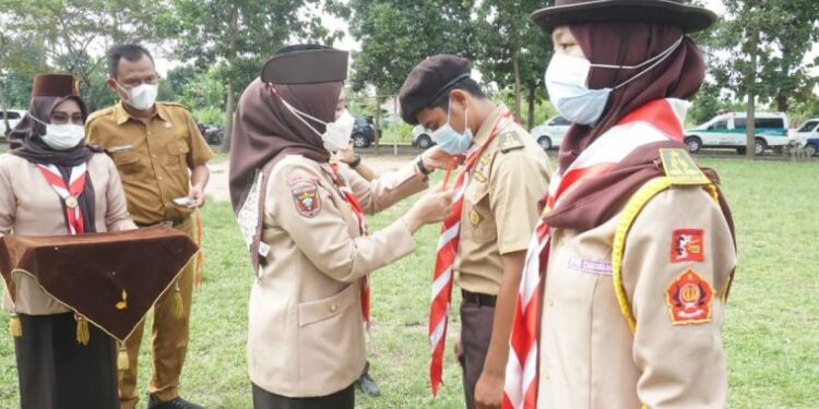 Winarni Kukuhkan Kepengurusan Gerakan Pramuka Masa Bhakti 2021-2024 di Way Sulan