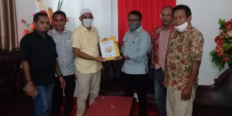 Lempeng Busantara Sambangi DPRD Minta Perdakan Nama Aset dan Jalan di Halsel