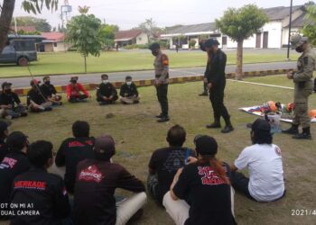 Sat Brimobda DIY Bataliyon A Pelopor Laksanakan Pelatihan Dasar SAR Diikuti FKOR dan MJC