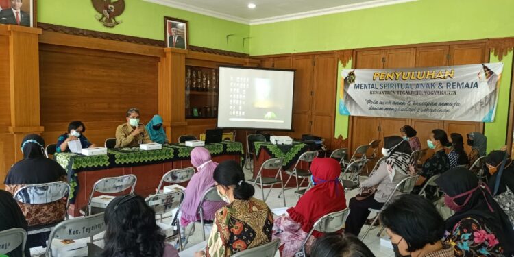 Kemantren Tegalrejo Gelar Penyuluhan Mental Spiritual Anak dan Remaja