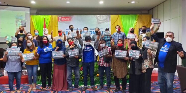 Bruxis Perusahaan Trading Australia Berbagi Income Dimasa Pandemic di Kota Salatiga